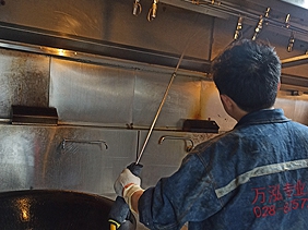 大型油烟机清洗